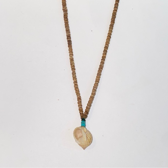 Vintage Wooden Seed Bead and SeaShell Necklace with Faux Turquoise Accent - Picture 2 of 9